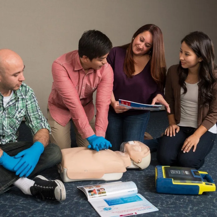 Curso de primeros auxilios de emergencia